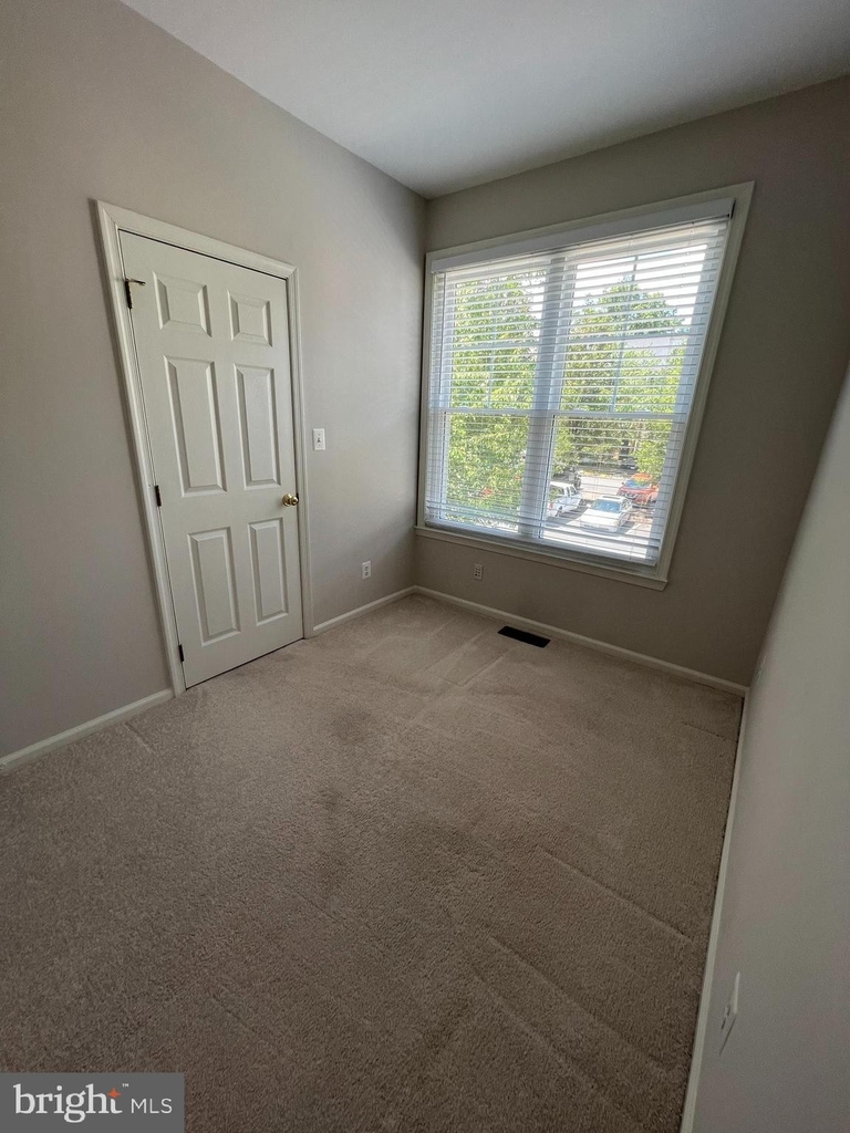 43109 Autumnwood Square - Photo 20