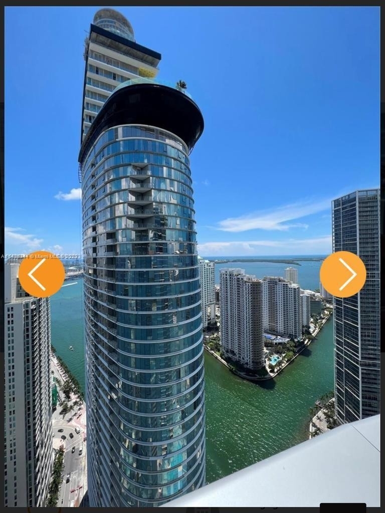 200 Biscayne Boulevard Way - Photo 2