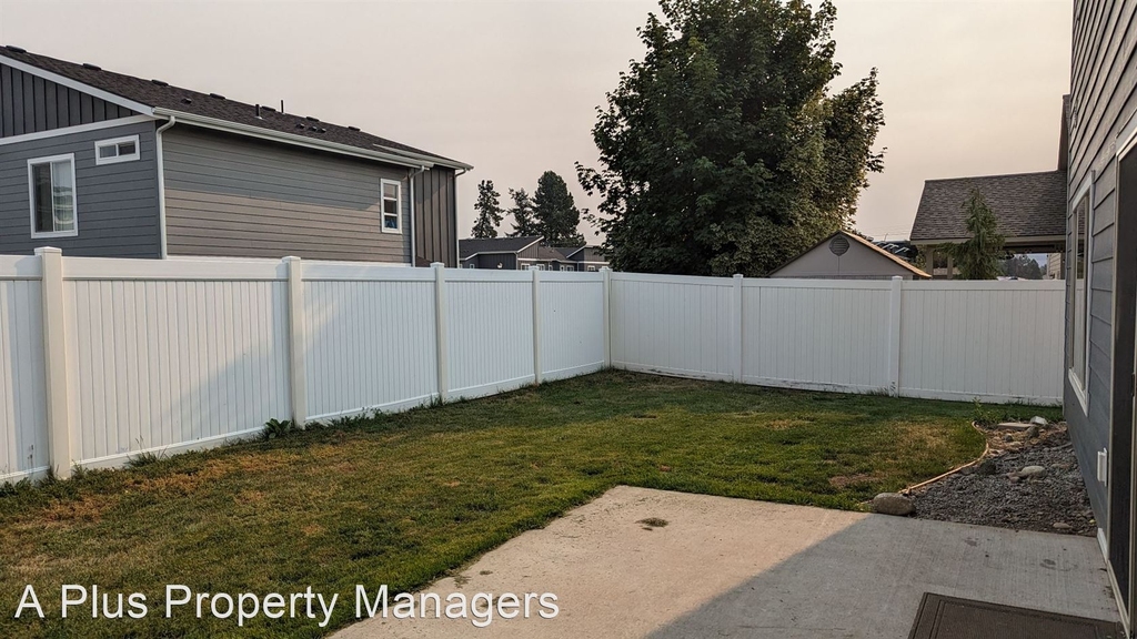 1795 W Pyreness Loop - Photo 24