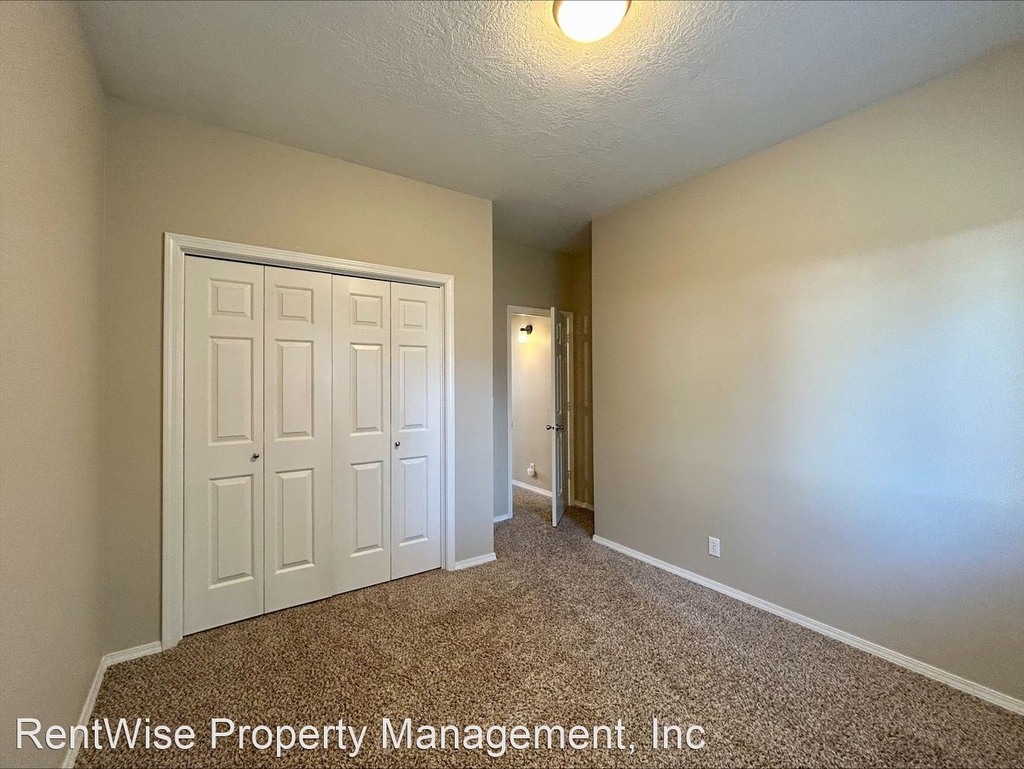 690 W Konavle Ct - Photo 12