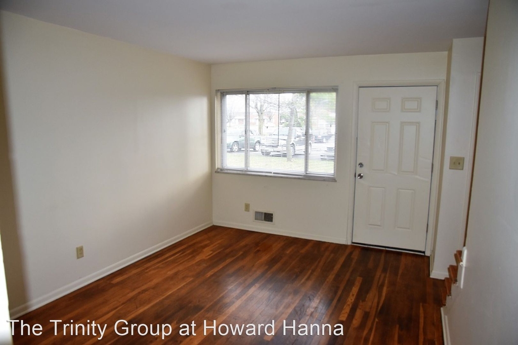 1171 Sanborn Place - Photo 0