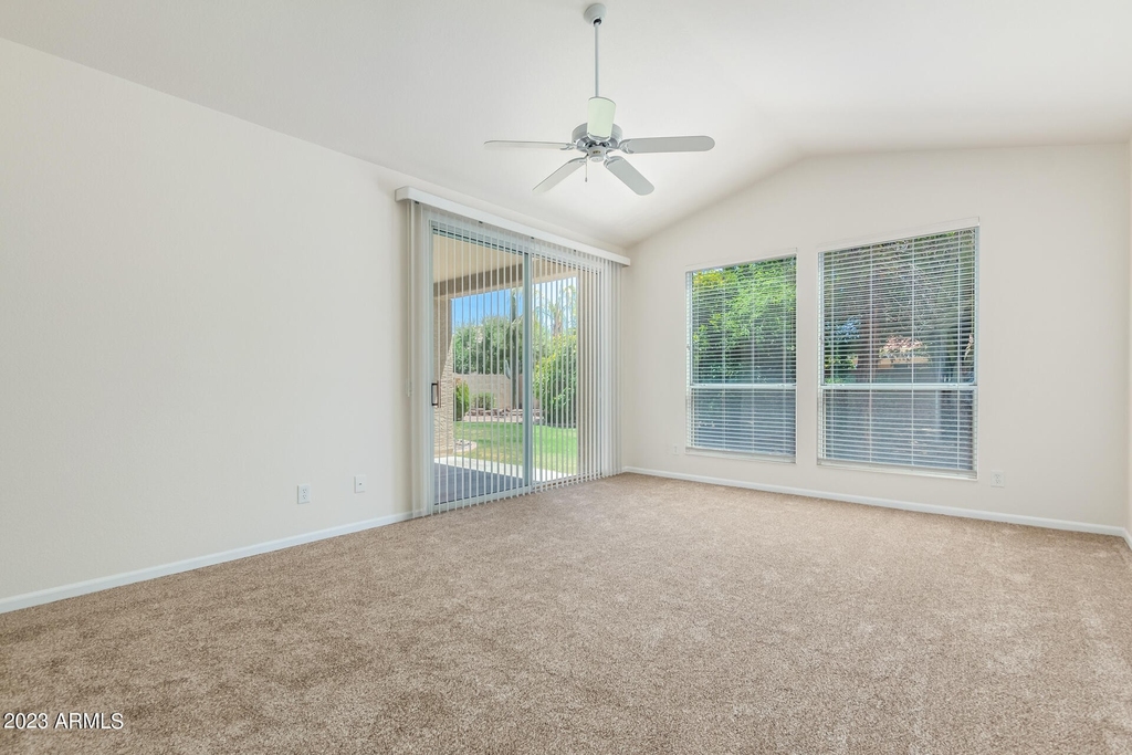 11123 E Starflower Court - Photo 17