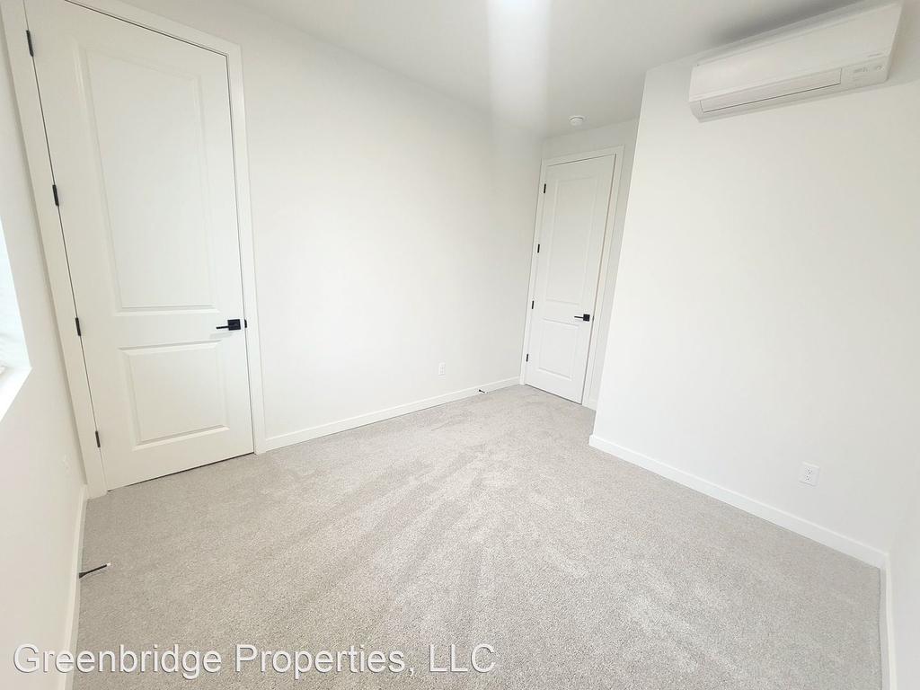 5012 Se 38th Ave. - Photo 18