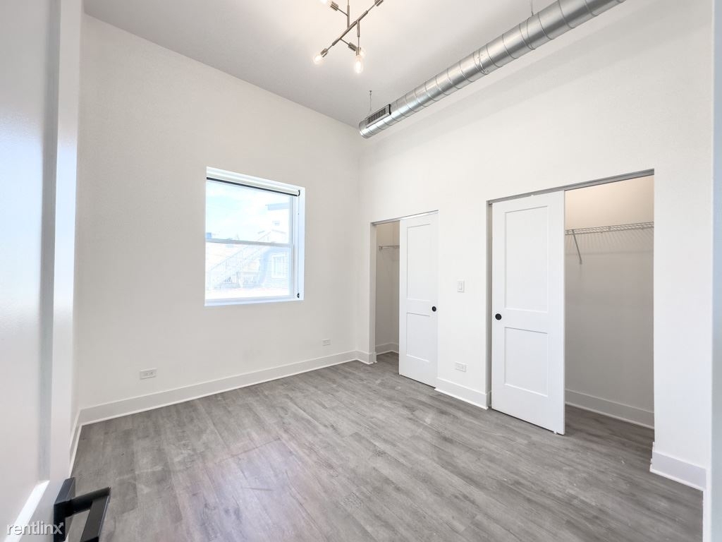 4731 N. Western, Unit A112 - Photo 12