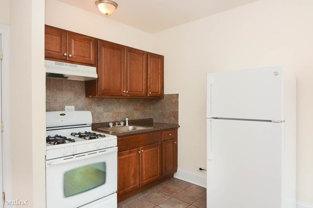 2737 N. Spaulding, Unit A903 - Photo 1