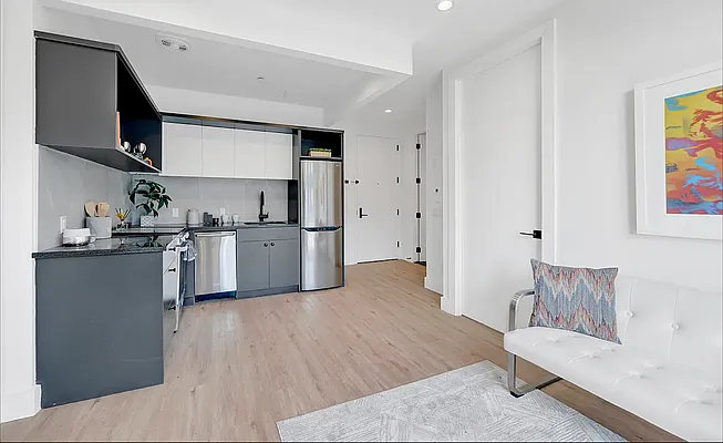 2175 Bergen Street - Photo 2