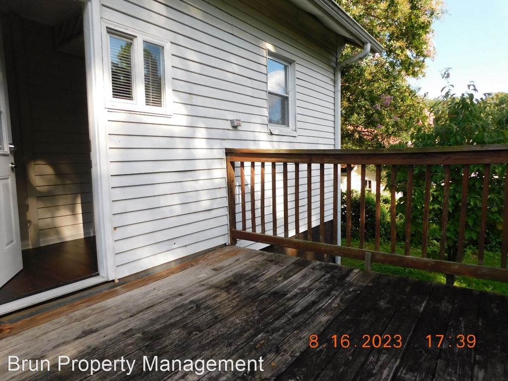 2927 Dempster St. - Photo 39