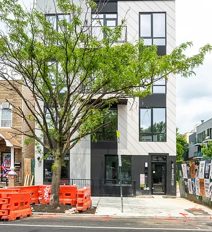 491 Evergreen Avenue - Photo 8