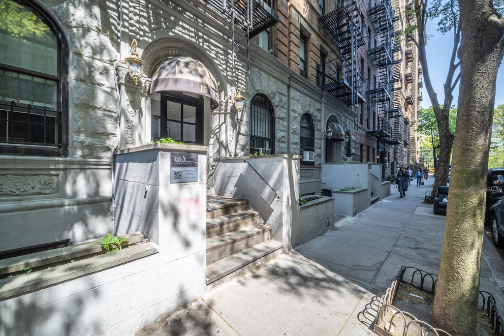 15a West 64th Street - Photo 8