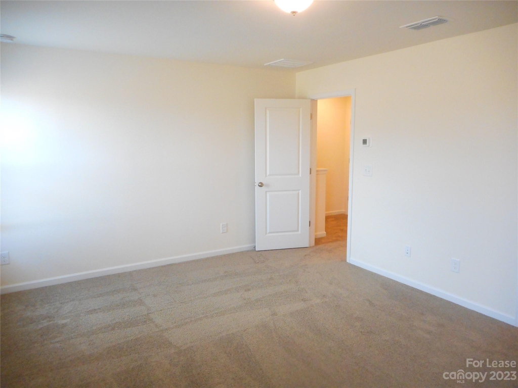 3606 Secrest Landing - Photo 9