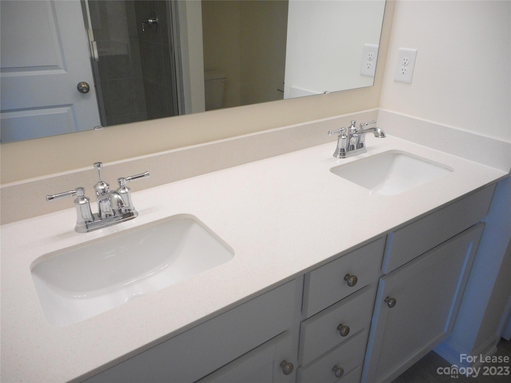 3606 Secrest Landing - Photo 10