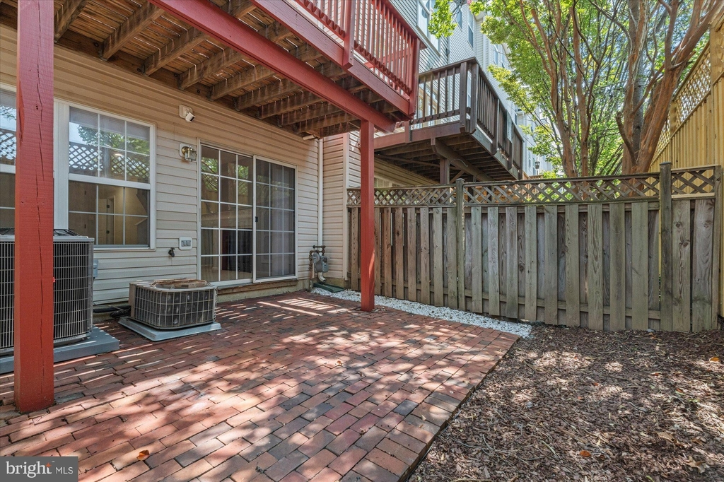 121 Martin Lane - Photo 41