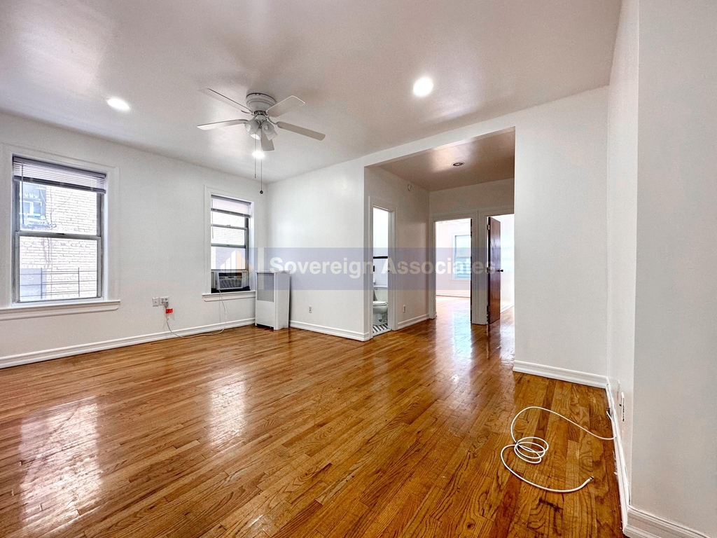 320 Wadsworth Avenue - Photo 0
