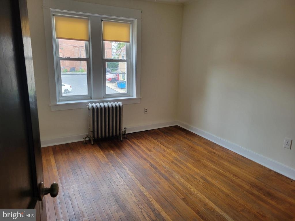 20 W Athens Ave - Photo 10