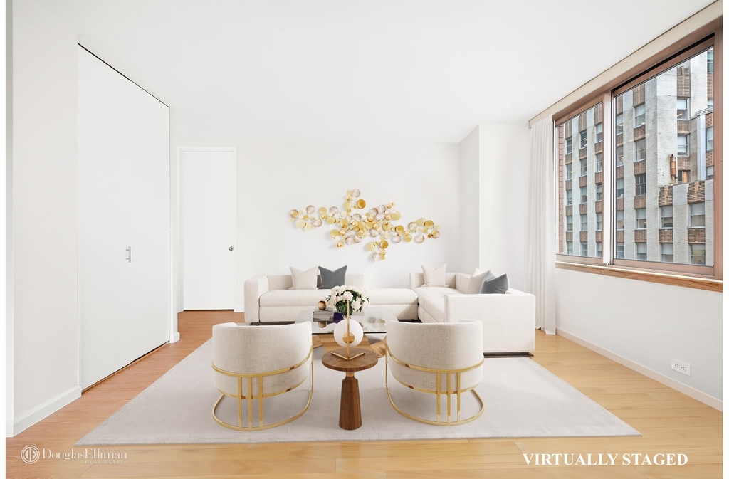 East 39th Street - Photo 1