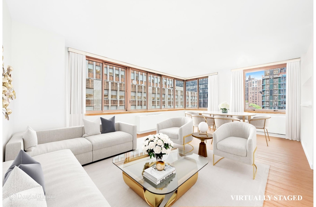 East 39th Street - Photo 0