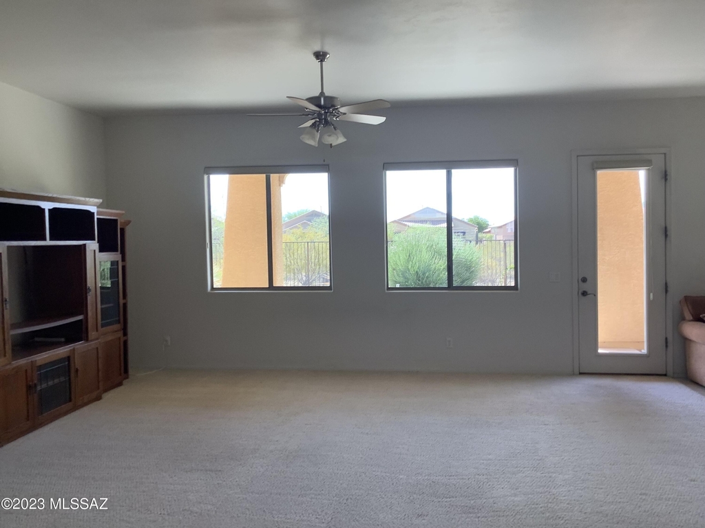 8572 N Sand Dune Place - Photo 4