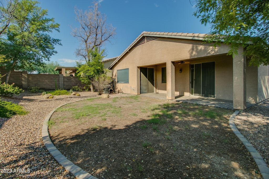 18377 W Sunrise Drive - Photo 19