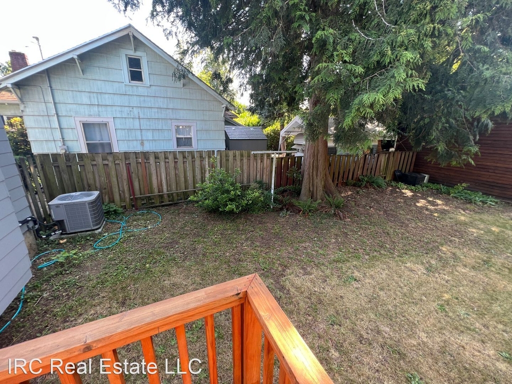 5615 N Wilbur Avenue - Photo 18