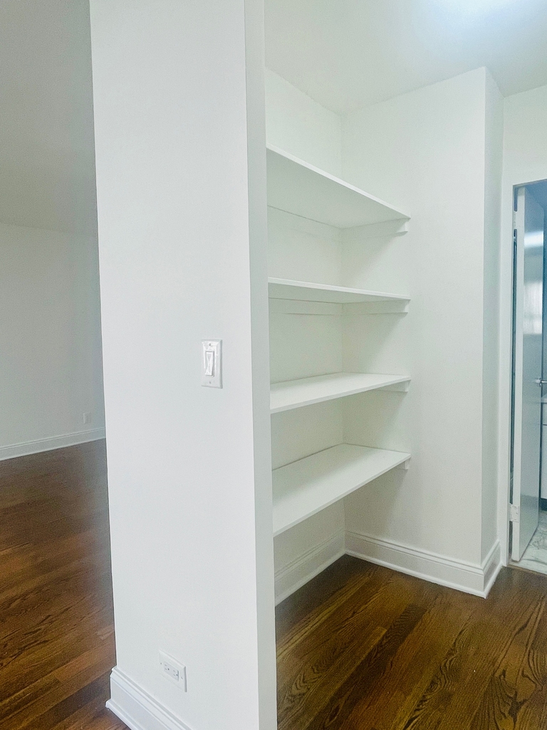 400 East 89th Street, 6N - Photo 7