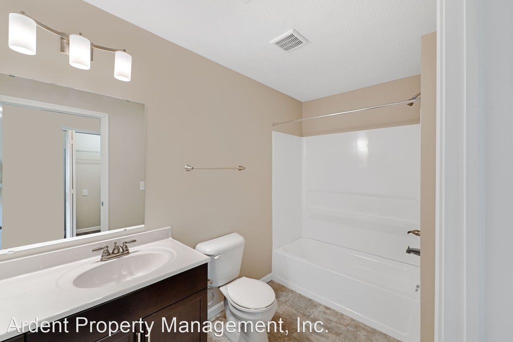 4600 Sunbury Springs Parkway Unit 101 - Photo 6