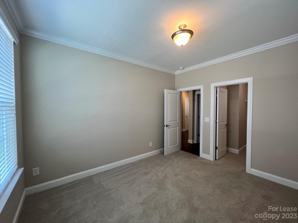 15531 Laverack Lane - Photo 7