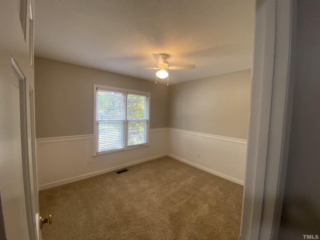 1001 Fairlong Road - Photo 21