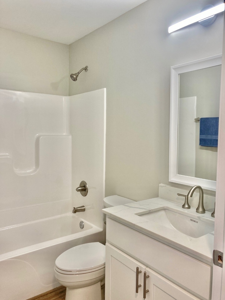 439 7th Street, #101 - Photo 5