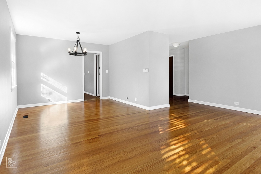 816 Meadowlark Lane - Photo 3