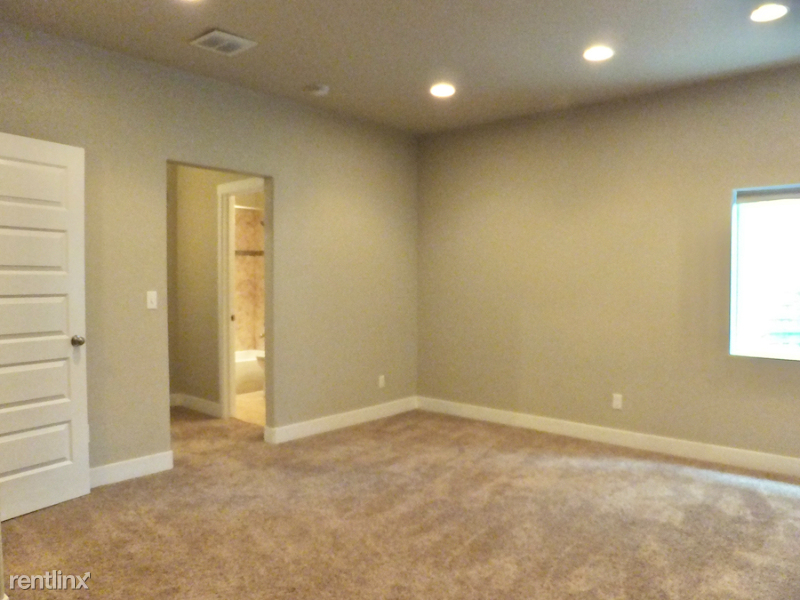 2467 Dorset Dr Basement - Photo 8