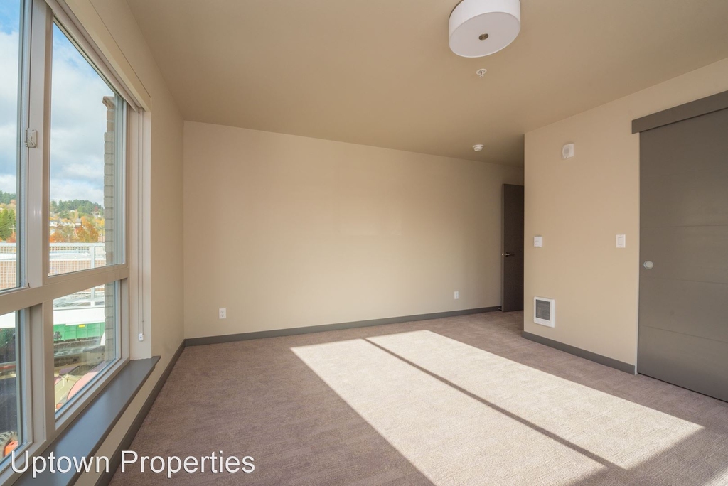 5885 S Macadam Avenue - Photo 12