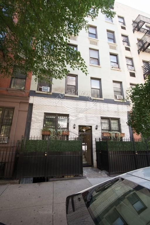 420 East 83rd Street - Photo 17