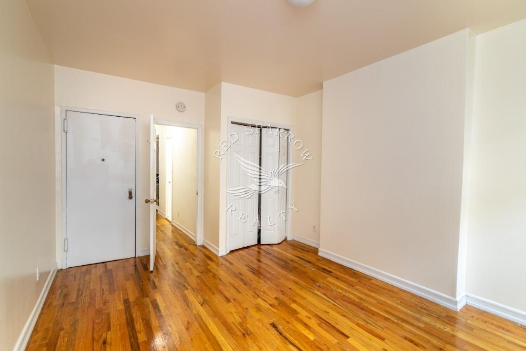420 East 83rd Street - Photo 3