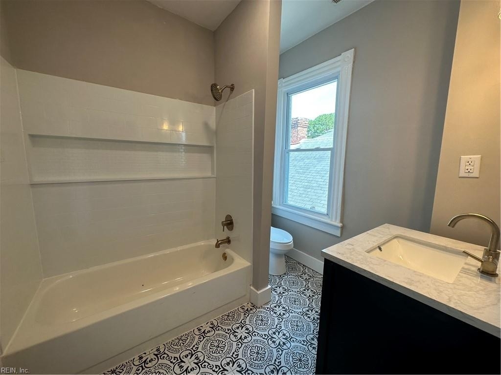 1605 Spratley Street - Photo 21