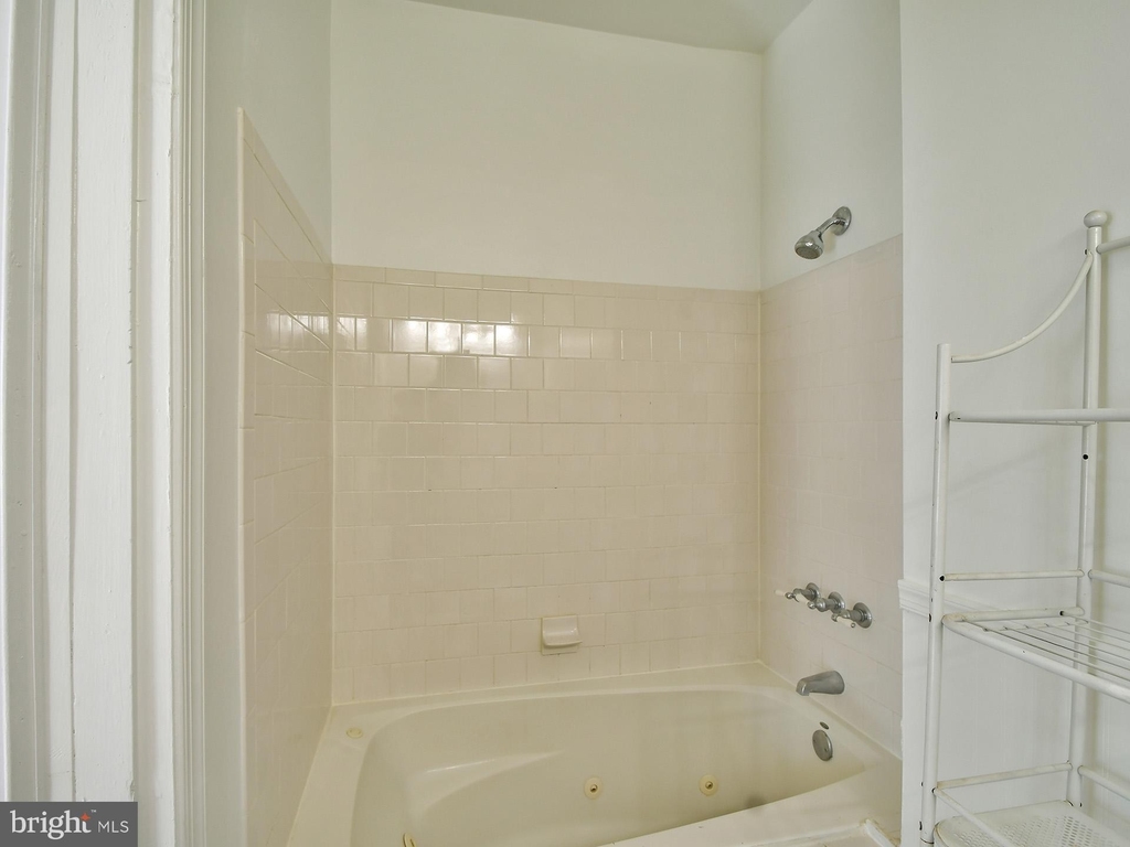 1213 Lamont Street Nw - Photo 28