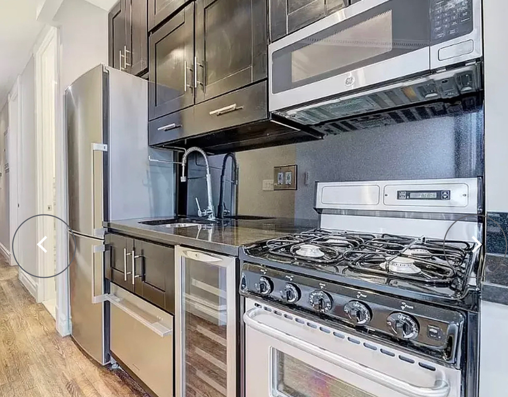 410 East 13th Street - Photo 4
