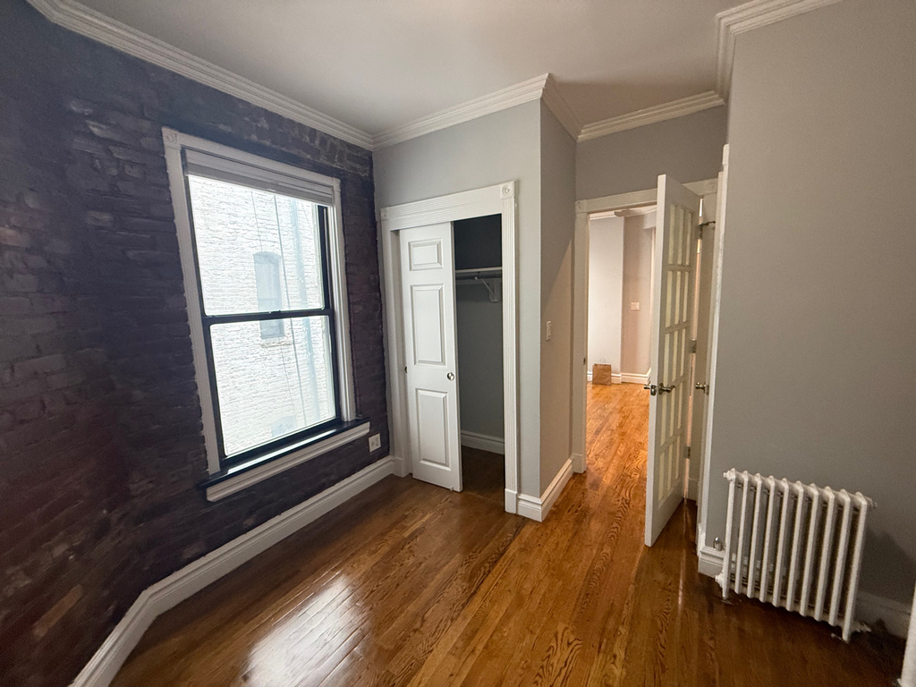 410 East 13th Street - Photo 10