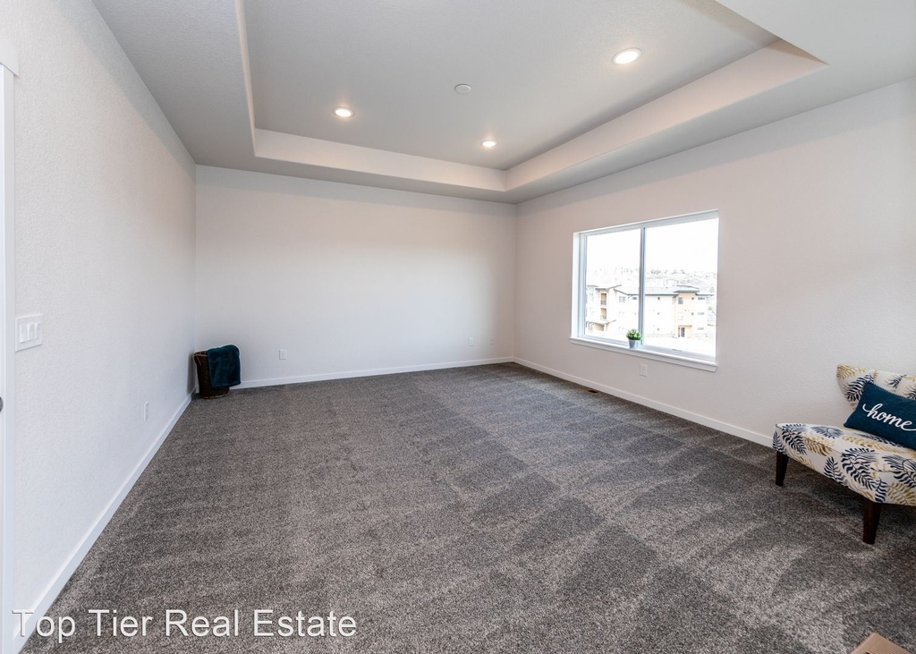 5859 Villa Lorenzo Drive - Photo 19