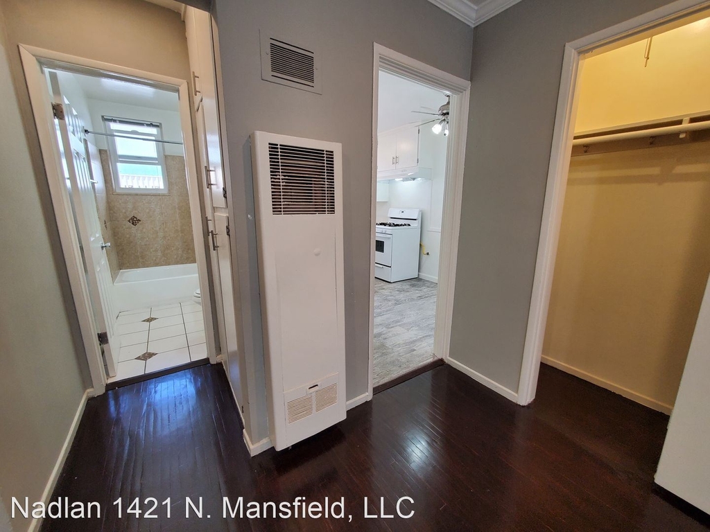 1421 N. Mansfield Ave. - Photo 4