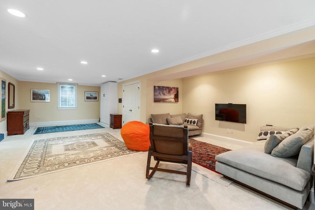 206 E Jefferson St - Photo 35