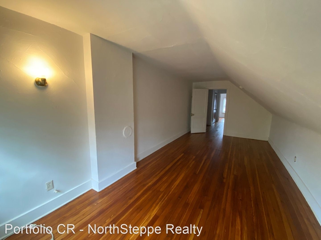 323 E 18th Ave - Photo 13