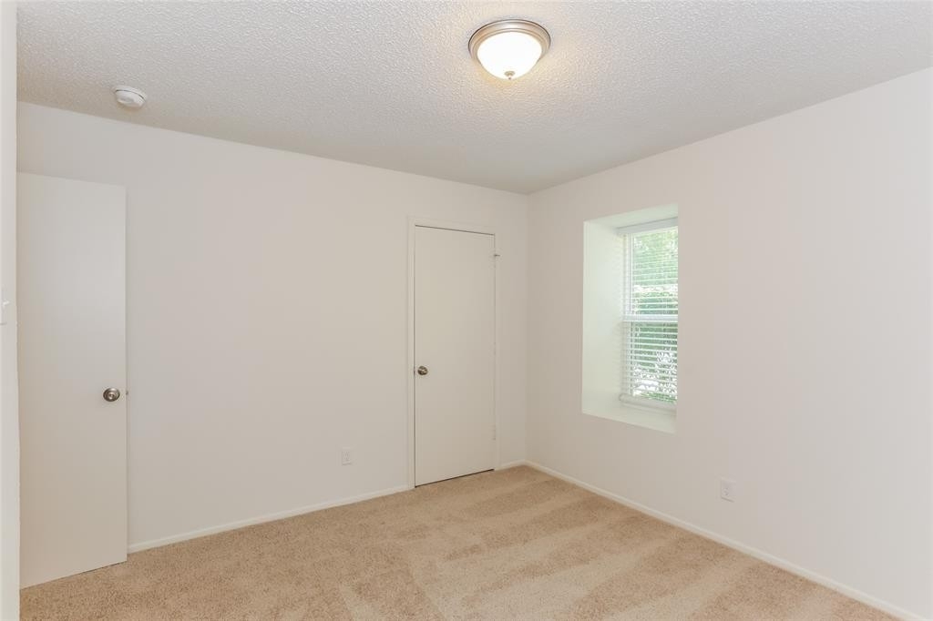 2710 Partridge Avenue - Photo 10