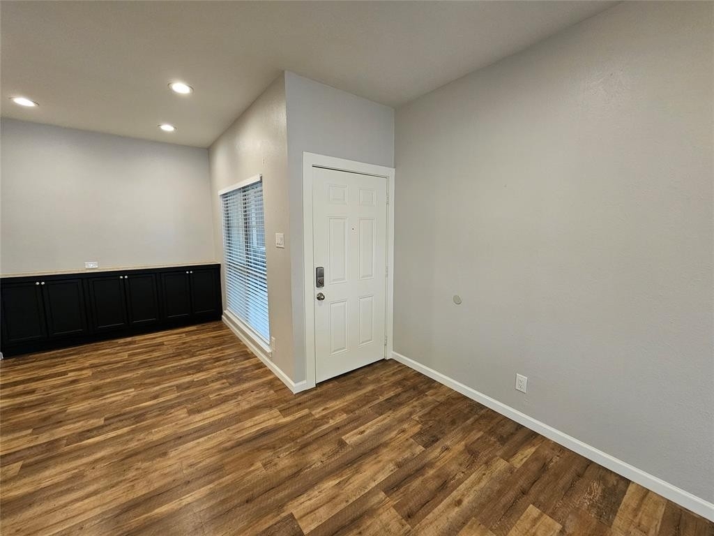 8601 Park Lane - Photo 4