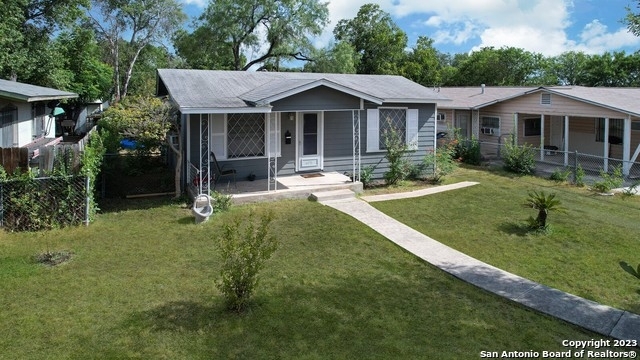 4451 Lark - Photo 2