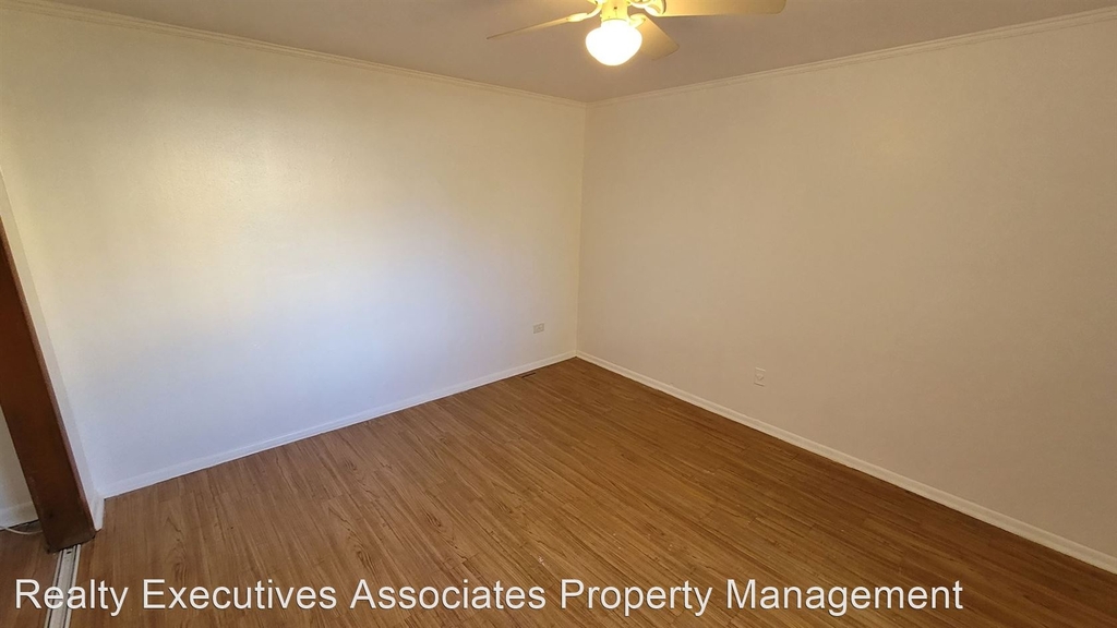 2114 Washington Ave Apt 6 - Photo 12