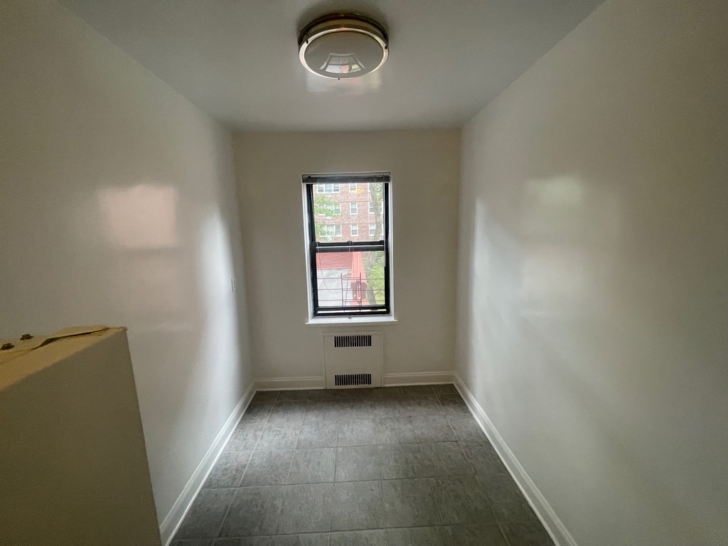 172-90 Highland Avenue - Photo 2