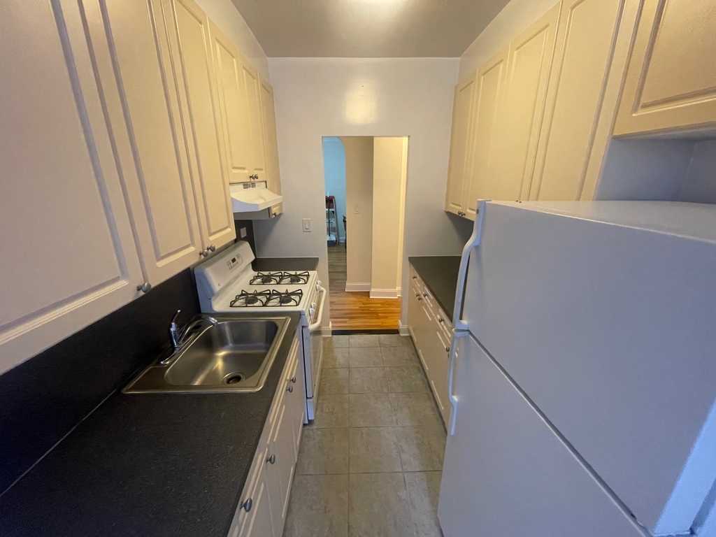 172-90 Highland Avenue - Photo 4