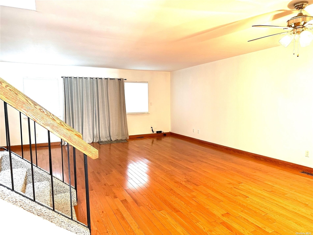 280 Franklin Avenue - Photo 4