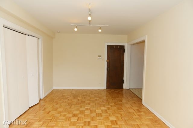 739 W. Belmont, Unit C402 - Photo 12