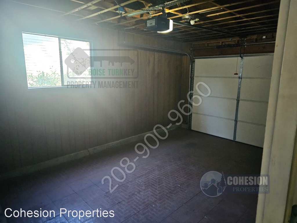 4935 W Wymosa St - Photo 1